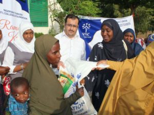 Daughter of the president Hajiya Fatima Buharidistribution of relief packages to IDPs in Kaduna 300x225